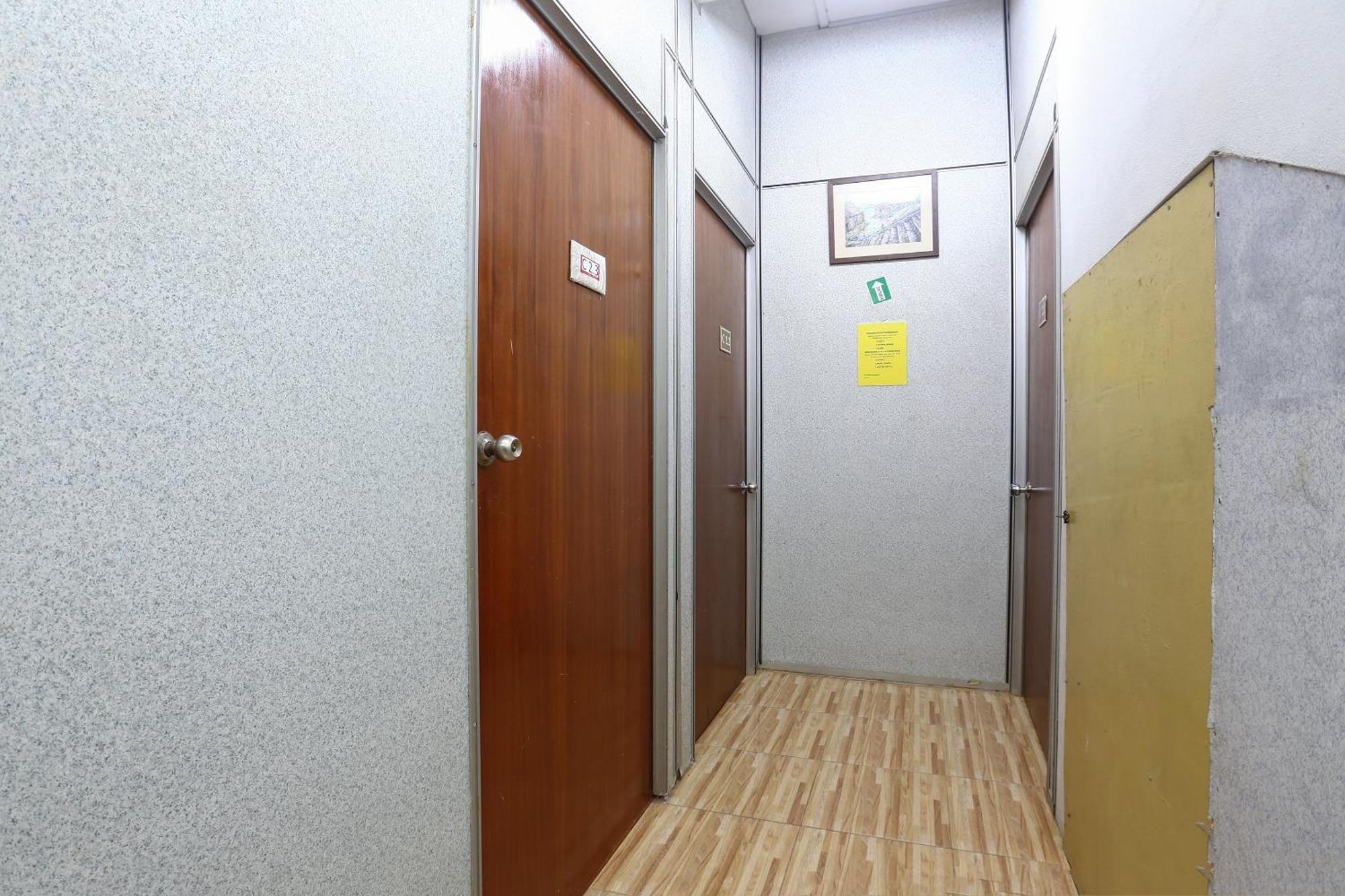 Oyo 89755 D&D Budget Inn 코타바하루 외부 사진