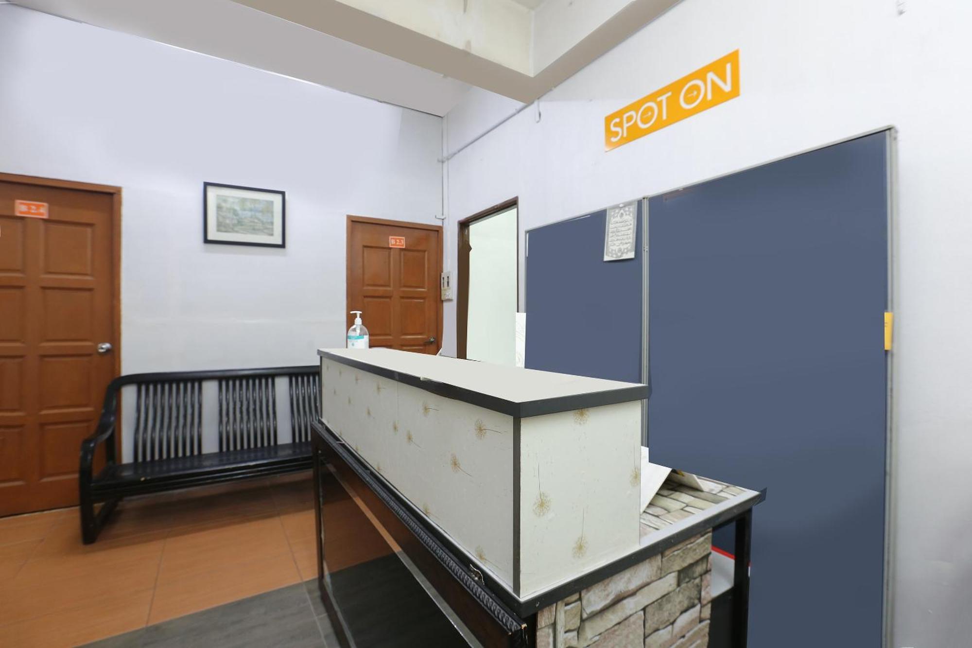 Oyo 89755 D&D Budget Inn 코타바하루 외부 사진